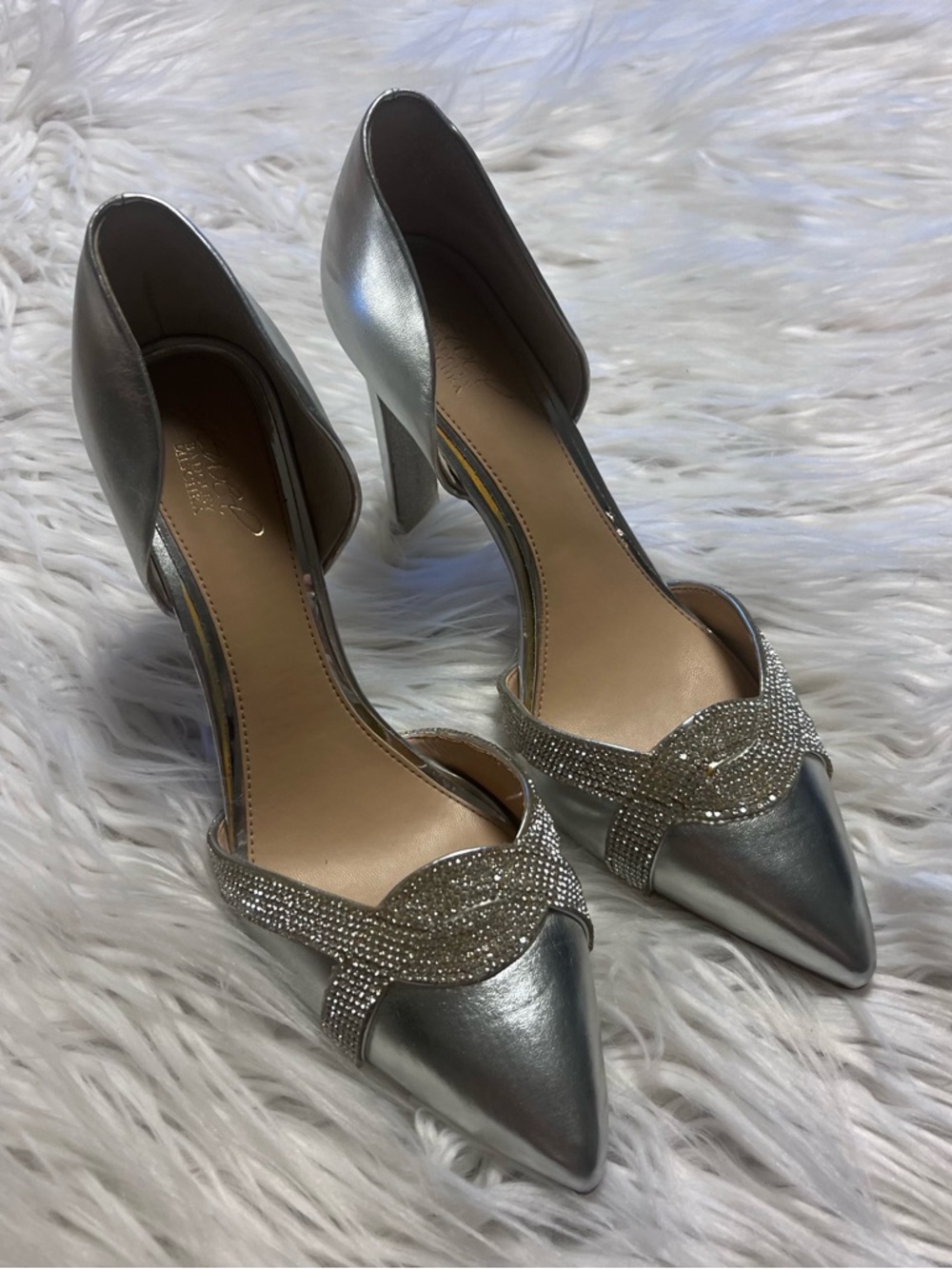 Jewel Badgley Mischka Silver Pointed D'Orsay Crystal Pumps